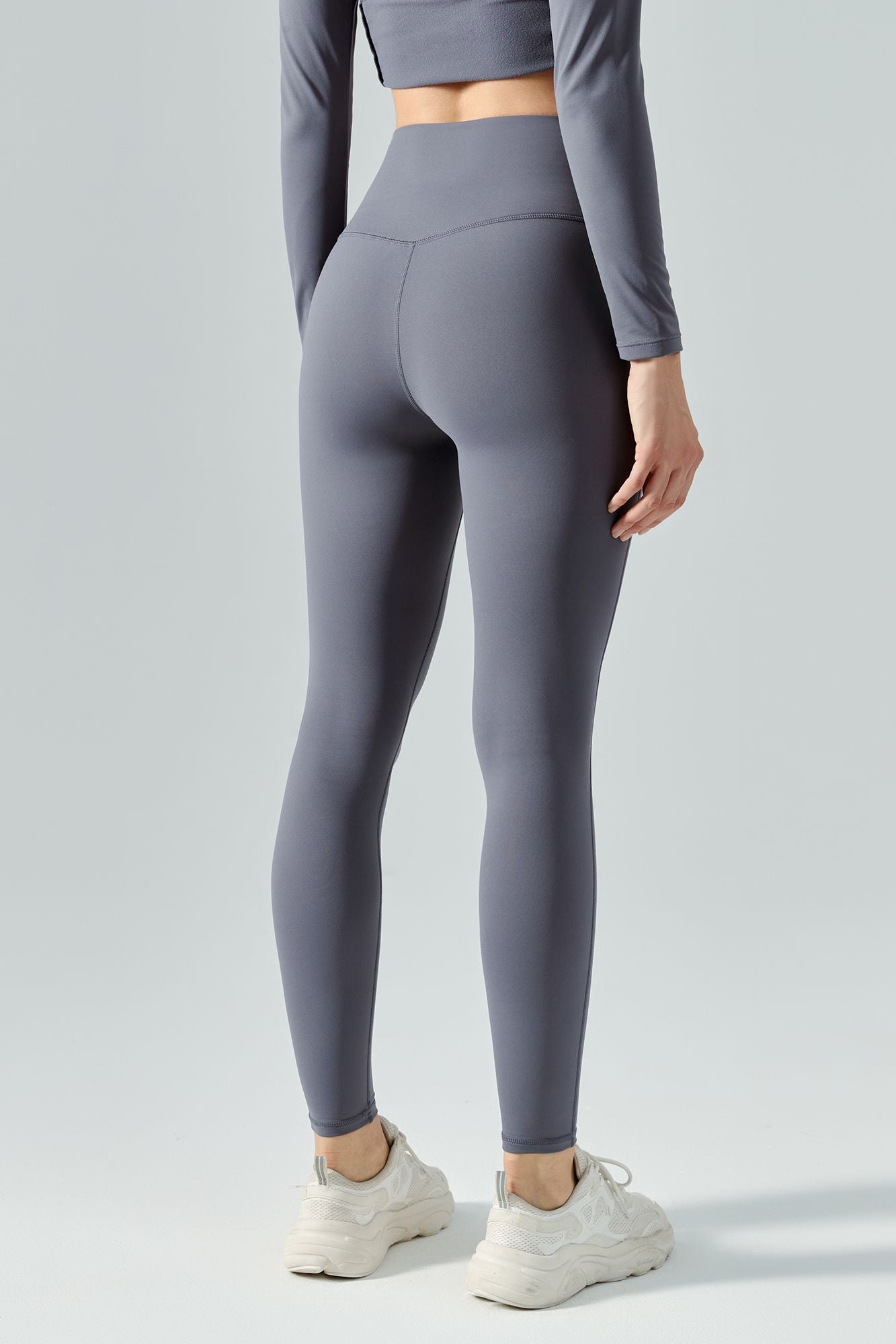 No Front Seam Thermal Workout Leggings by bornfocus