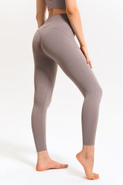 V-Curve Scrunch Butt Leggings by bornfocus