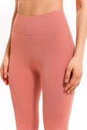 V-Curve Scrunch Butt Leggings by bornfocus