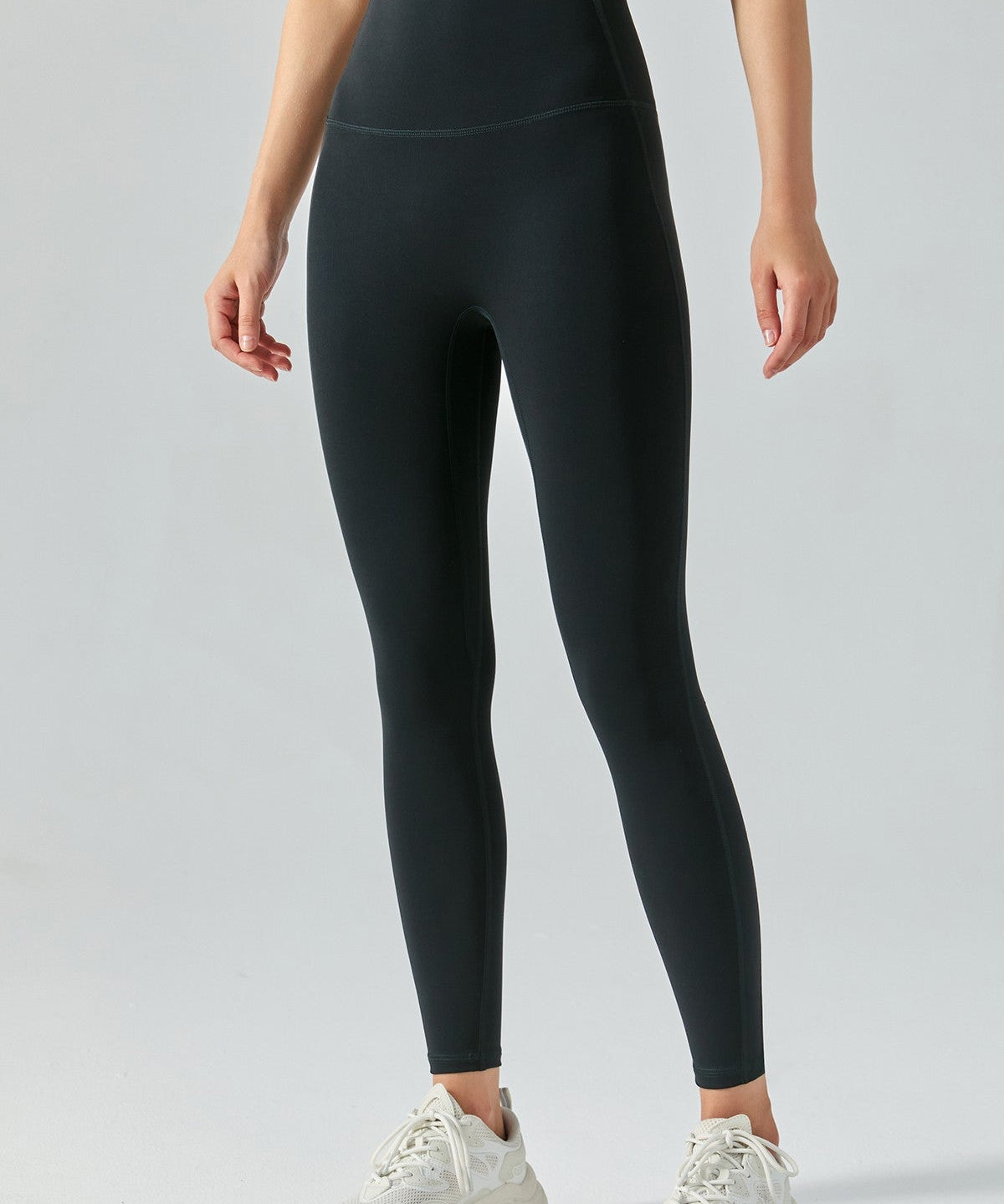 High-Rise No Front Seam Leggings by bornfocus