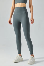 High-Rise No Front Seam Leggings by bornfocus