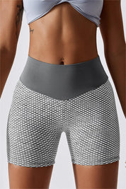 Honeycomb Scrunch Butt Seamless Shorts by bornfocus