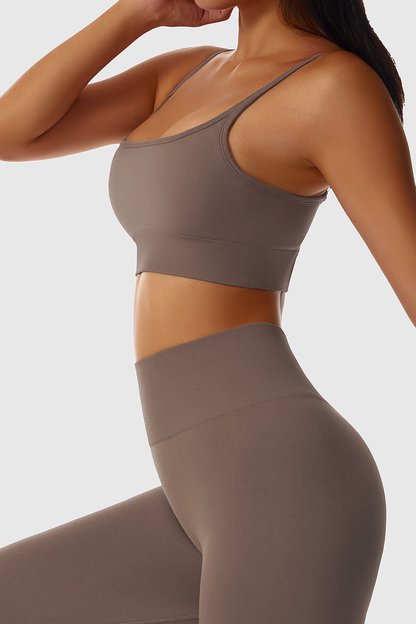 Seamless Scoop Neck Sports Bra by bornfocus