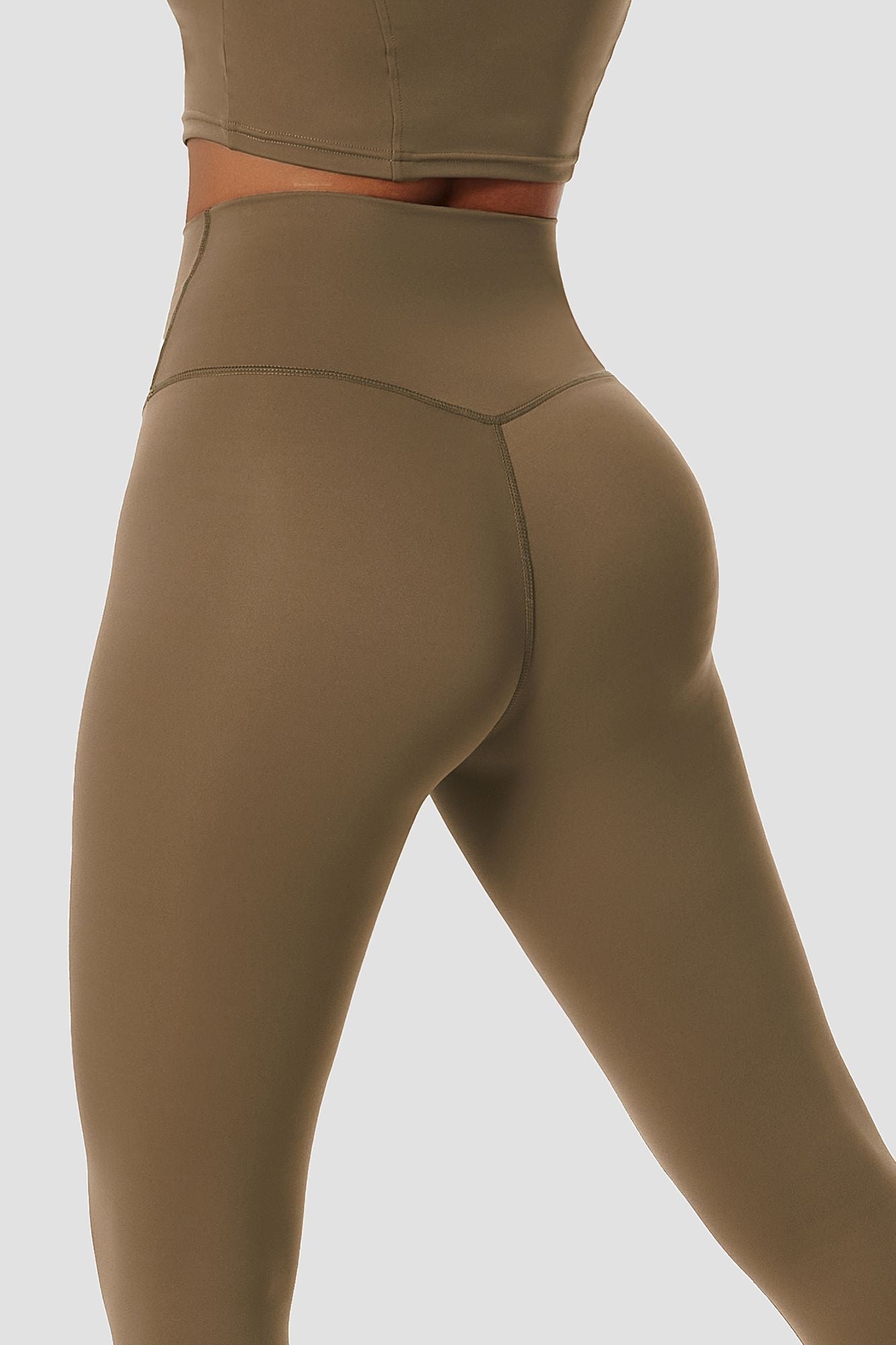 No Front Seam Butt-Sculpt Leggings by bornfocus