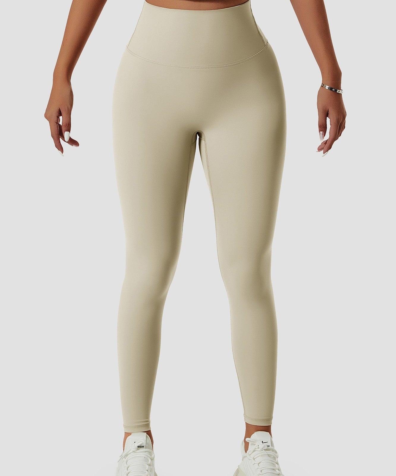 No Front Seam Butt-Sculpt Leggings by bornfocus