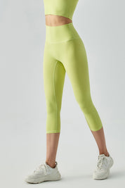 No Front Seam Capri Leggings by bornfocus