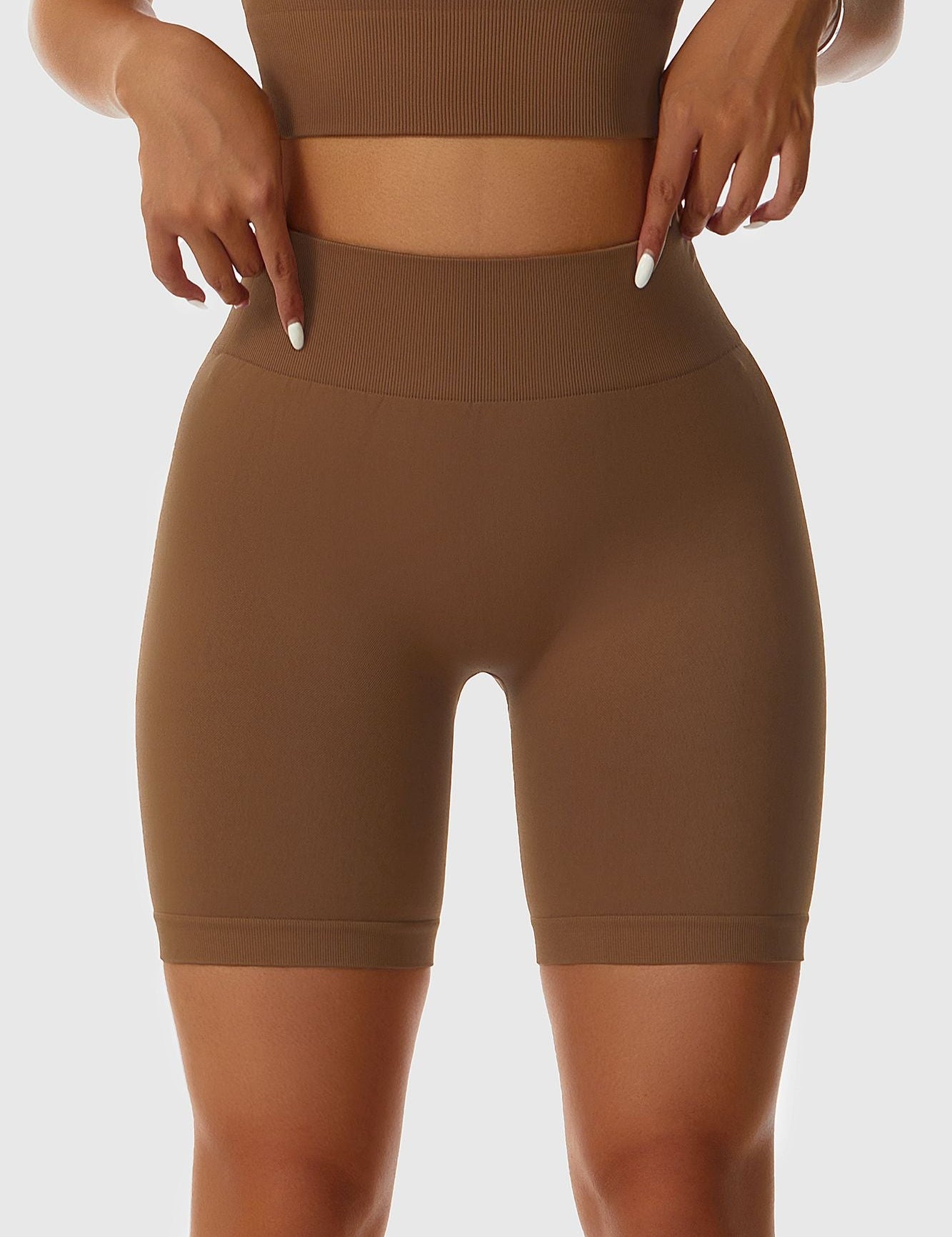 Seamless High-Waist Scrunch Butt Shorts by bornfocus