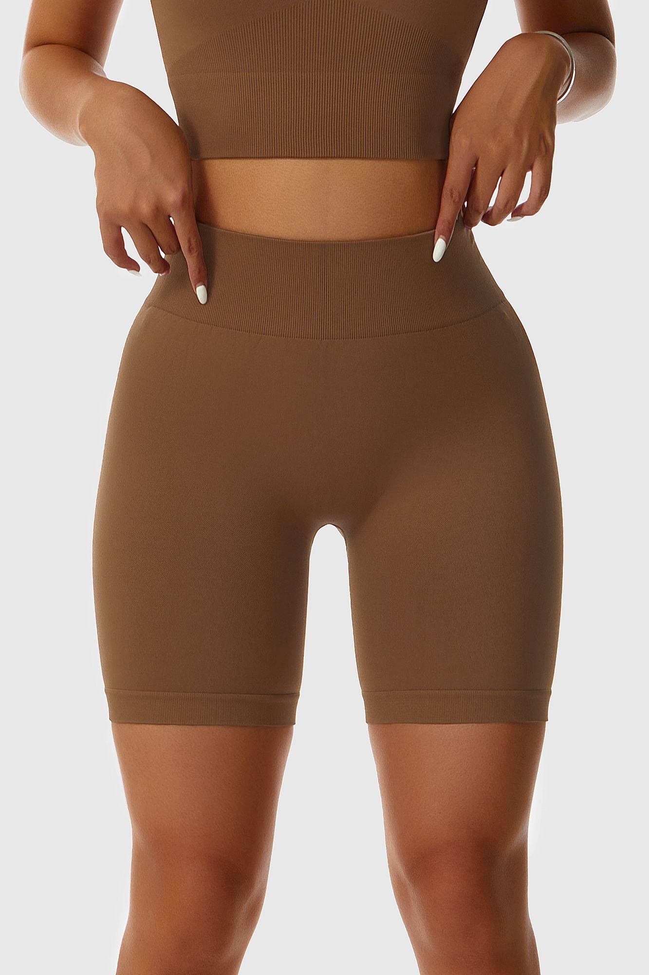 Seamless High-Waist Scrunch Butt Shorts by bornfocus