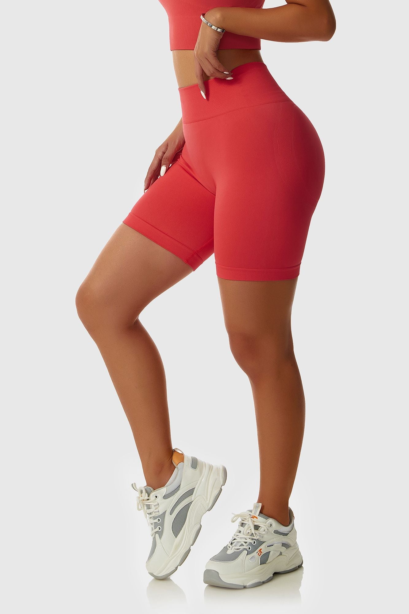 Seamless High-Waist Scrunch Butt Shorts by bornfocus