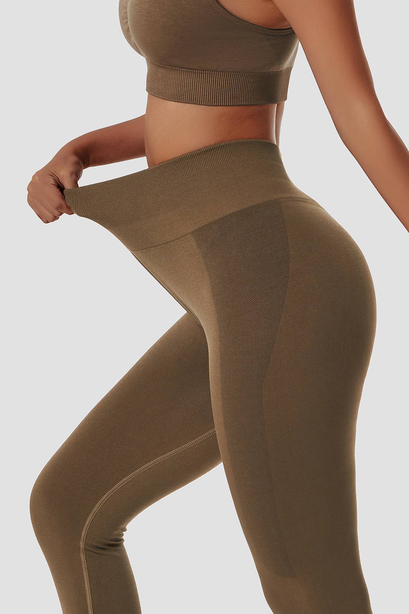 Seamless High-Rise Scrunch Butt Leggings by bornfocus