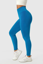 Seamless High-Rise Scrunch Legging by bornfocus