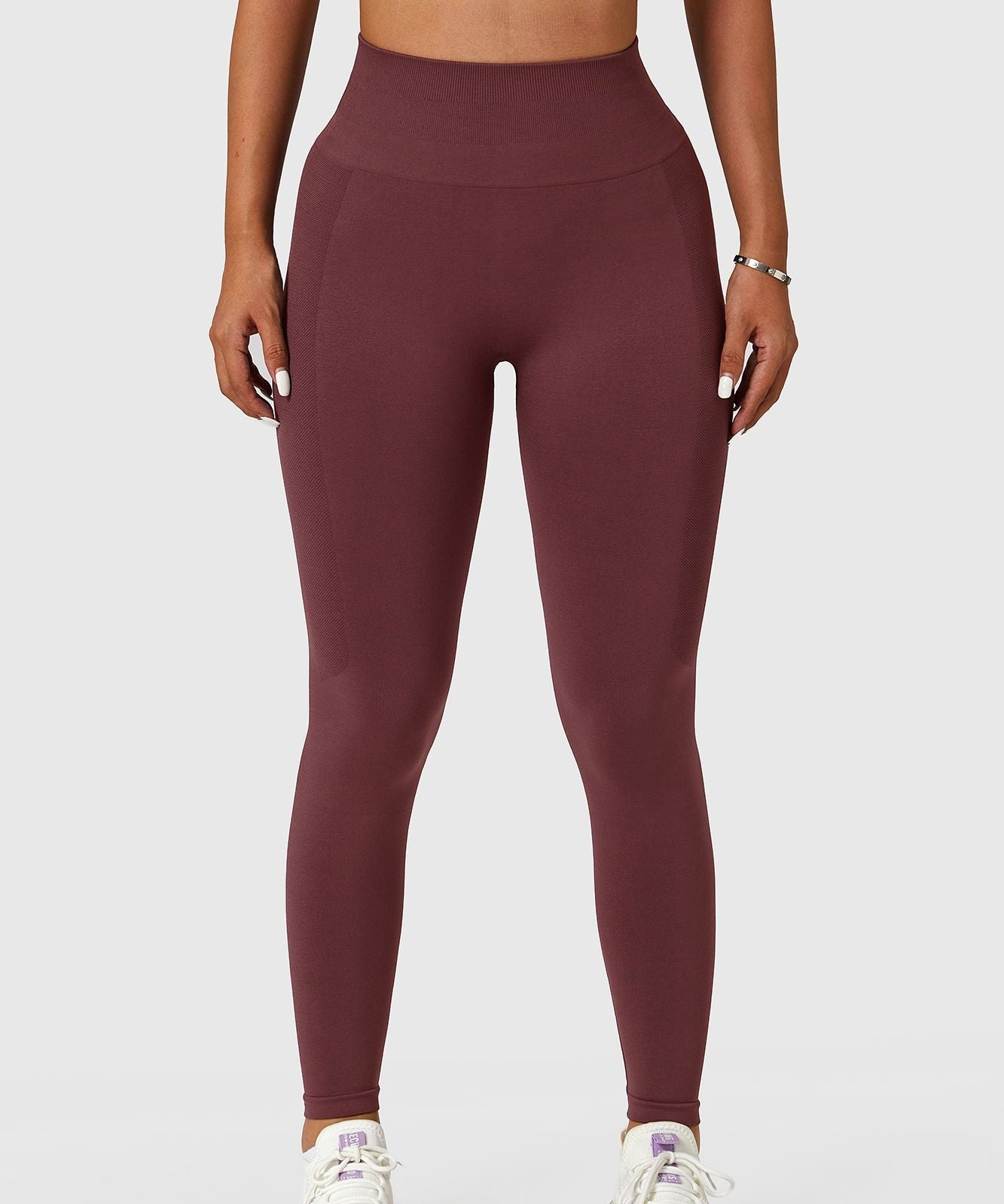 Seamless High-Rise Scrunch Legging by bornfocus