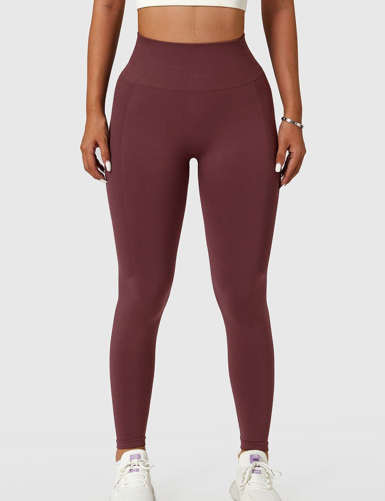 Seamless High-Rise Scrunch Legging by bornfocus