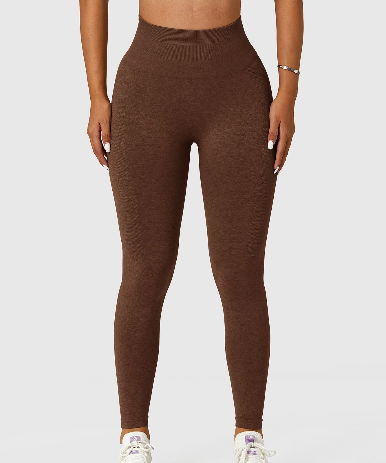 Seamless High-Rise Scrunch Legging by bornfocus