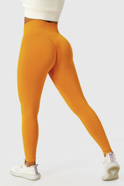 Seamless High-Rise Scrunch Legging by bornfocus