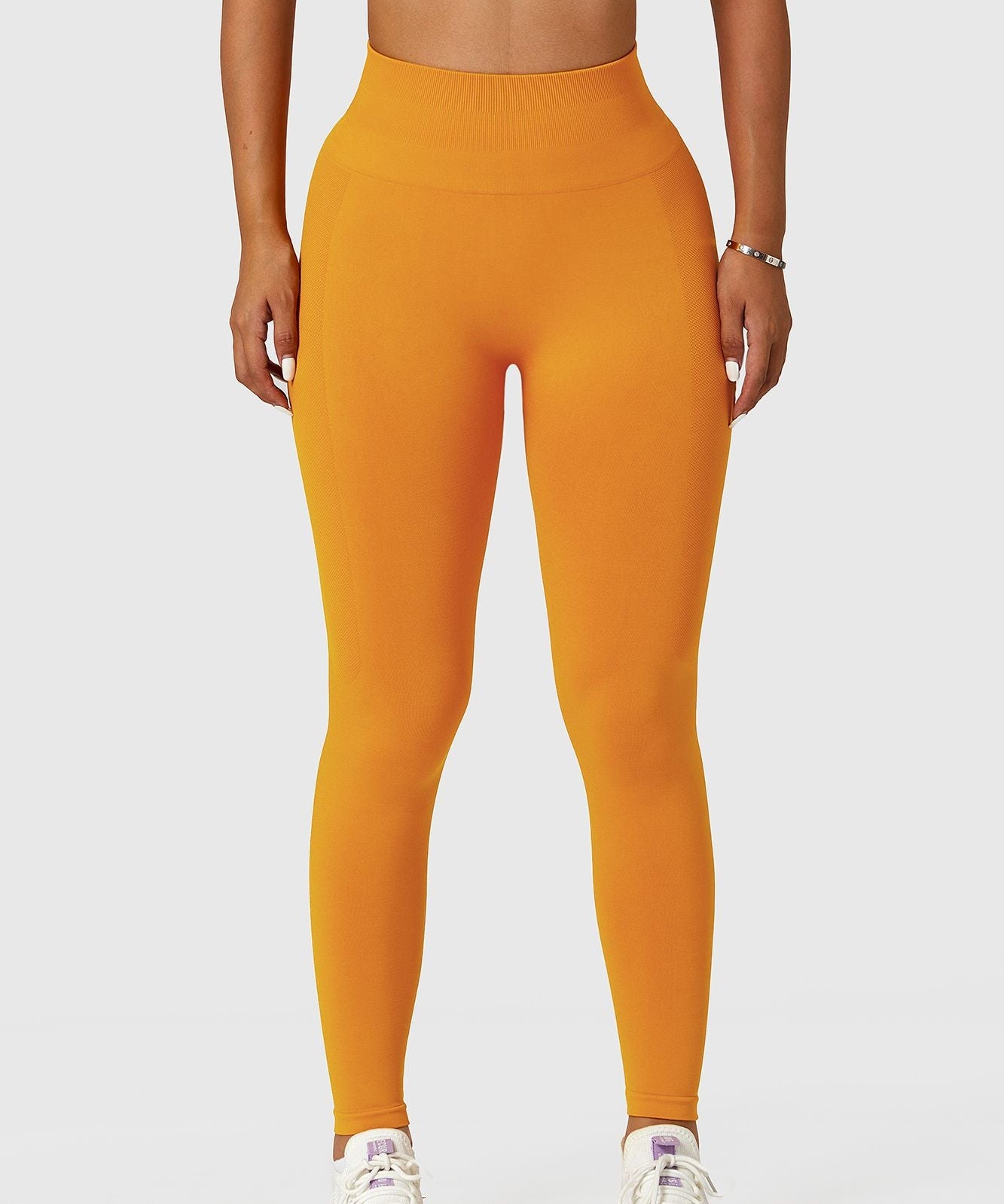 Seamless High-Rise Scrunch Legging by bornfocus