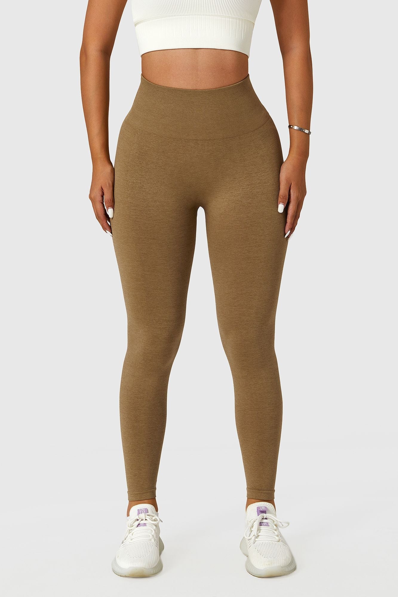 Seamless High-Rise Scrunch Legging by bornfocus