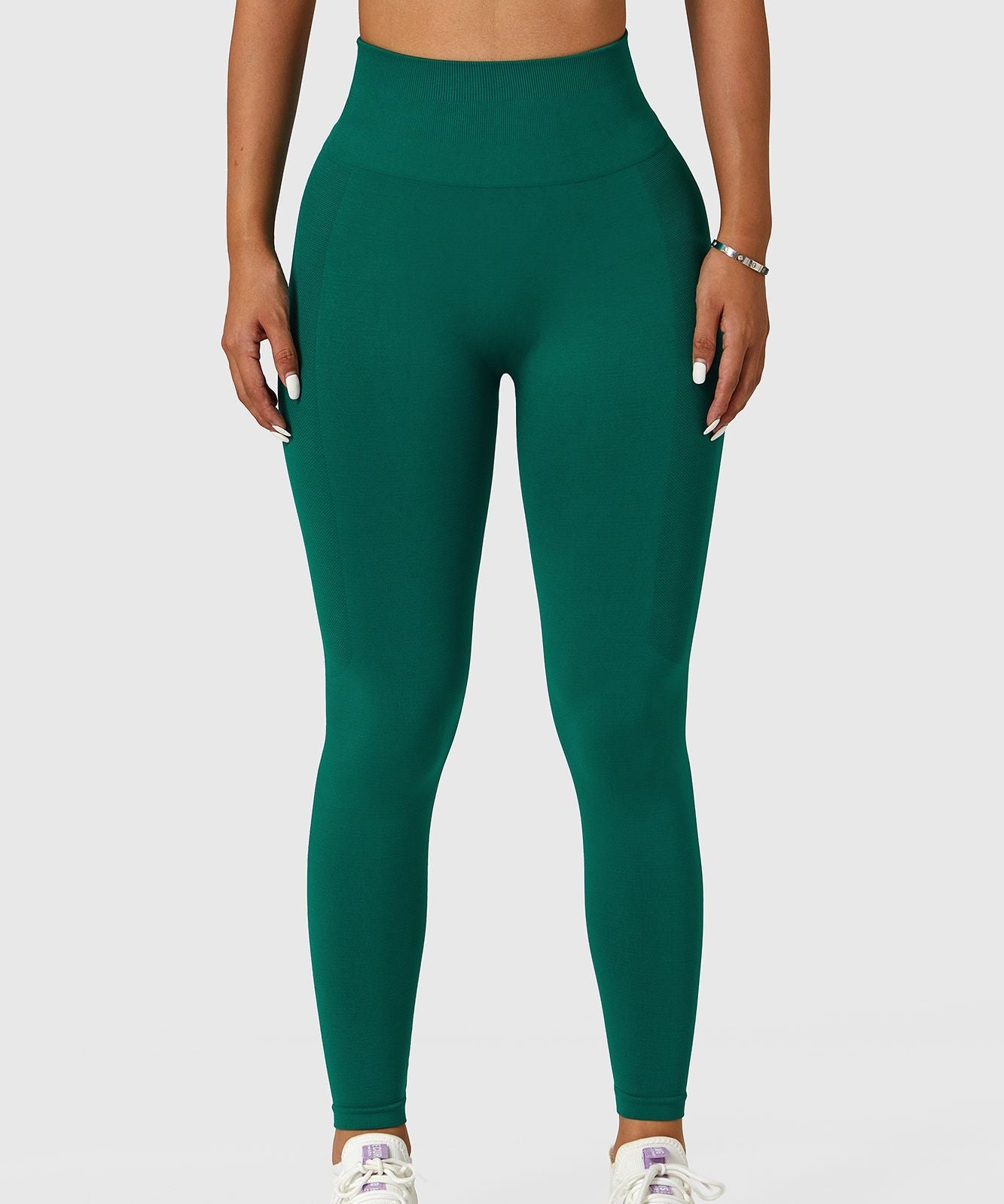 Seamless High-Rise Scrunch Legging by bornfocus