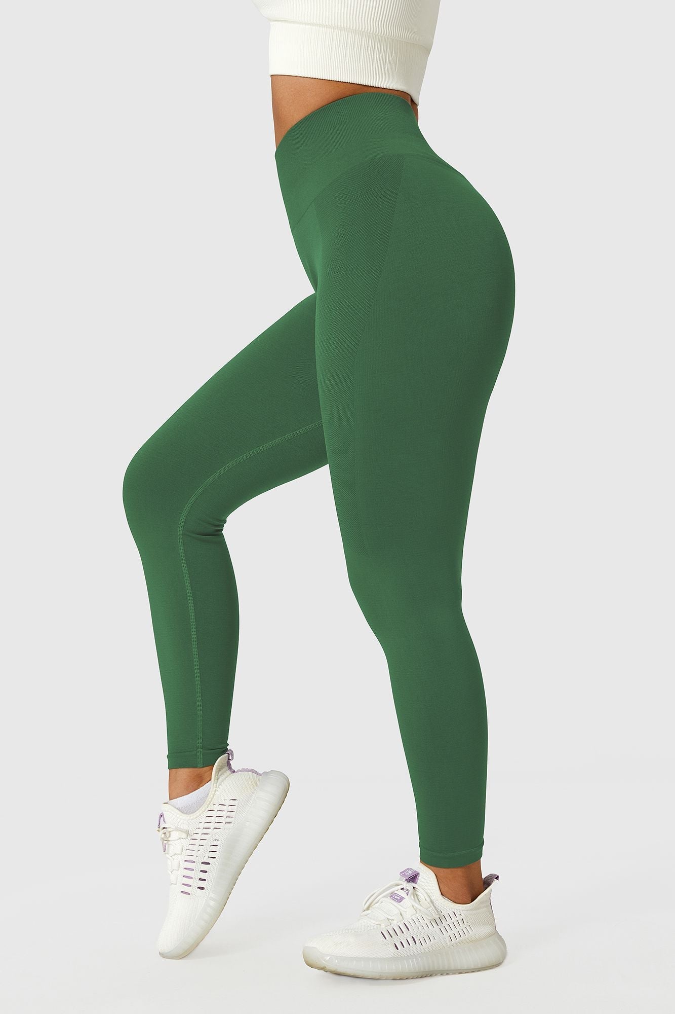 Seamless High-Rise Scrunch Legging by bornfocus