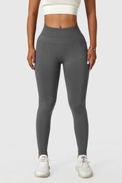 Seamless High-Rise Scrunch Legging by bornfocus