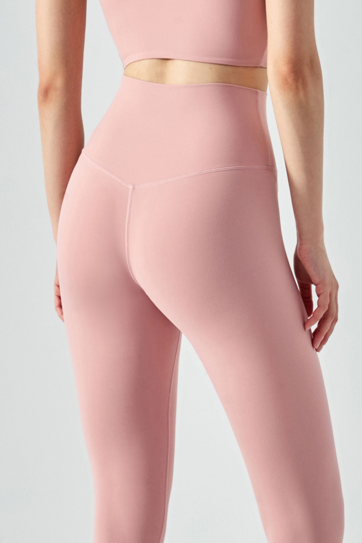 High-Rise No Front Seam Leggings by bornfocus