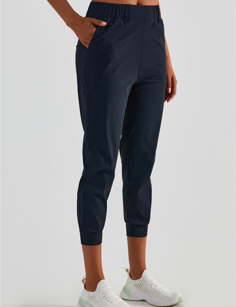 UPF 50+ Tapered Crop Pants with Pockets by bornfocus