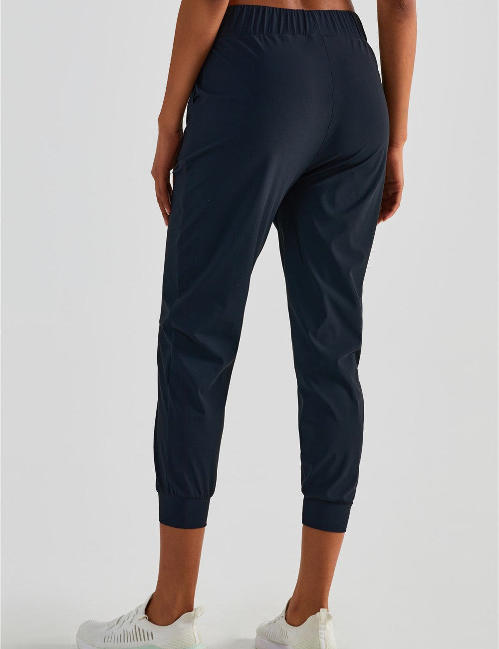 UPF 50+ Tapered Crop Pants with Pockets by bornfocus