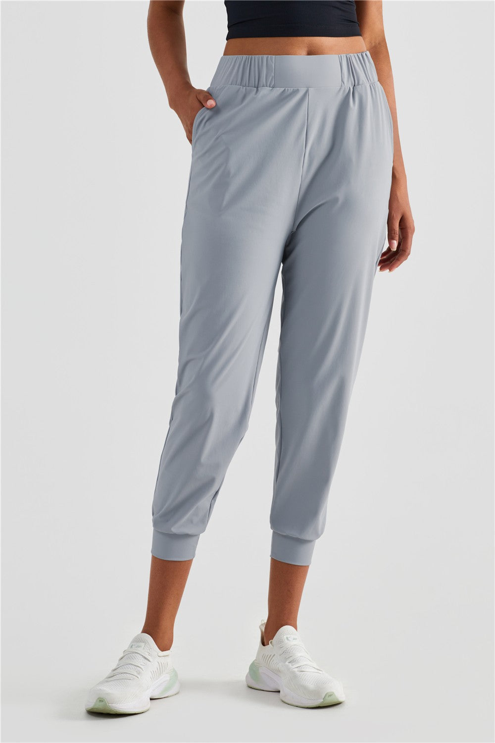 UPF 50+ Tapered Crop Pants with Pockets by bornfocus